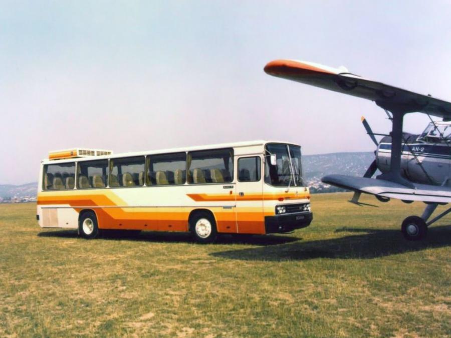  Ikarus 577 1983 года  (фото 4 из 8)